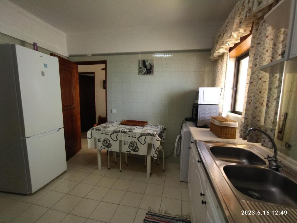 Cozy Apartment In Quarteira Exterior foto