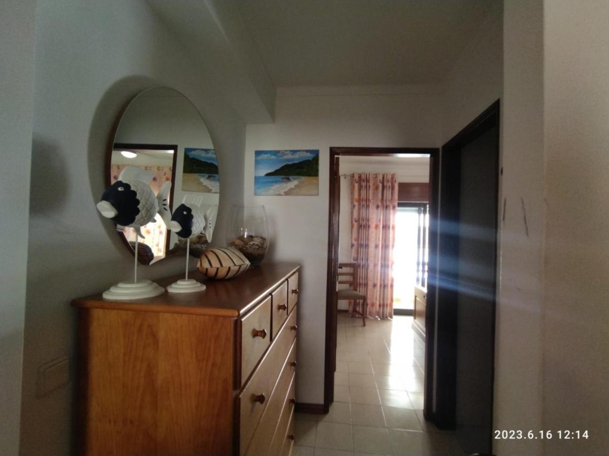 Cozy Apartment In Quarteira Exterior foto