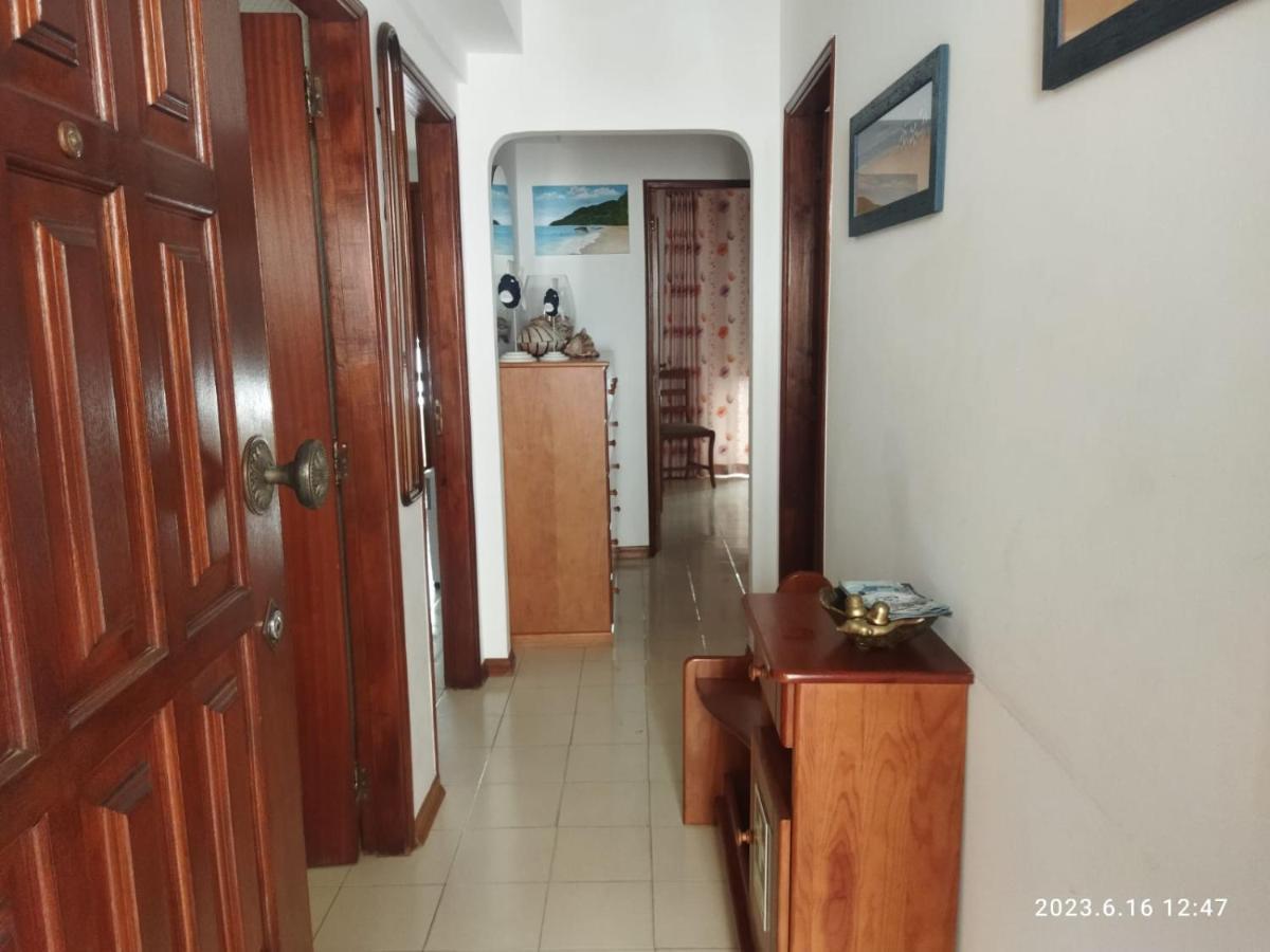 Cozy Apartment In Quarteira Exterior foto
