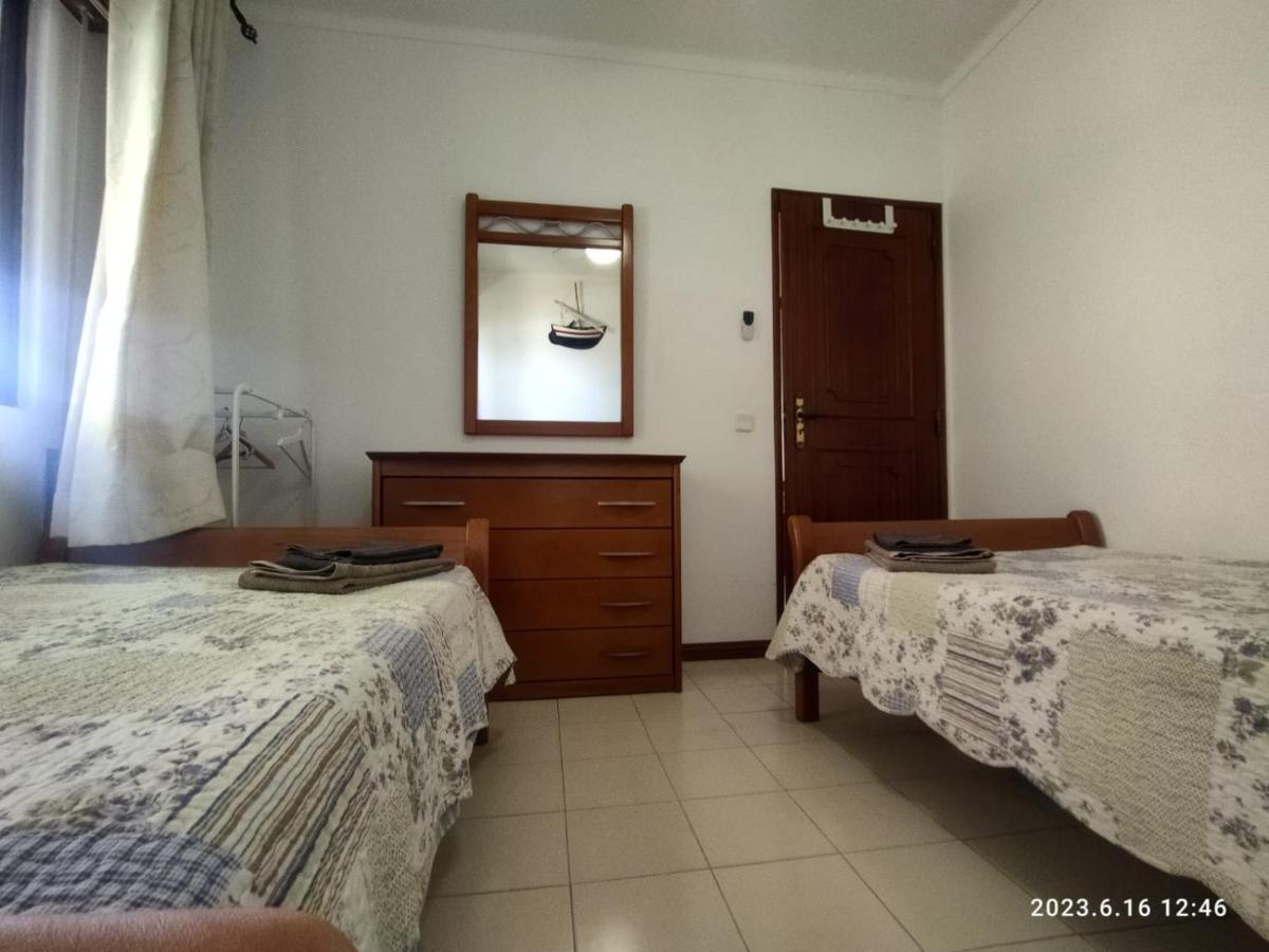 Cozy Apartment In Quarteira Exterior foto